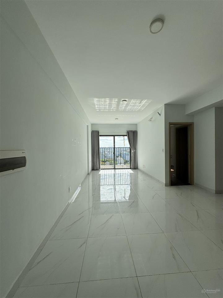 Cho thuê căn 2pn  2wc lovera vista 65m2 full nội thất  ở ngay giá 8 triệu/tháng