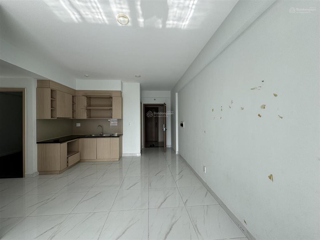 Cho thuê căn 2pn  2wc lovera vista 65m2 full nội thất  ở ngay giá 8 triệu/tháng