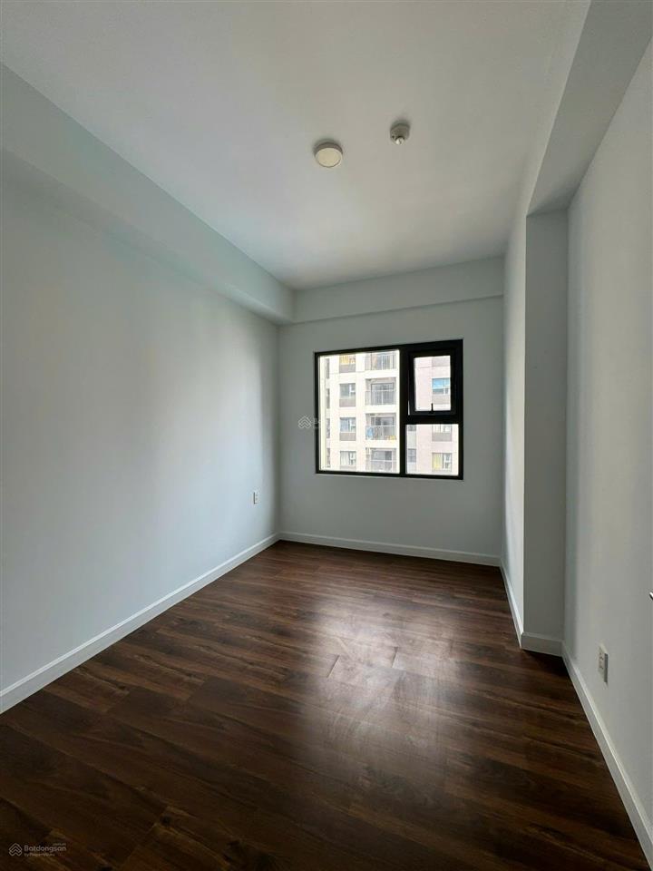 Bán nhanh căn góc lovera vista 83m2  pn + 2wc, sổ hồng view đẹp tặng thất giá 3,8 tỷ