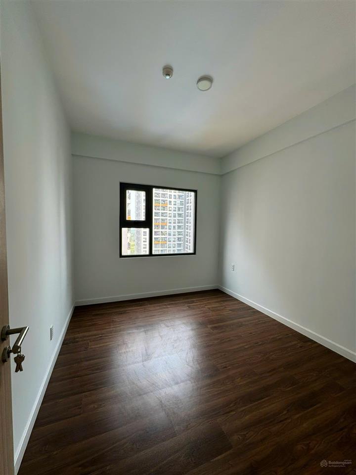 Bán nhanh căn góc 83m2  3pn + 2wc sổ hồng sẵn  lovera vista khang điền view đông nam giá 3,8 tỷ