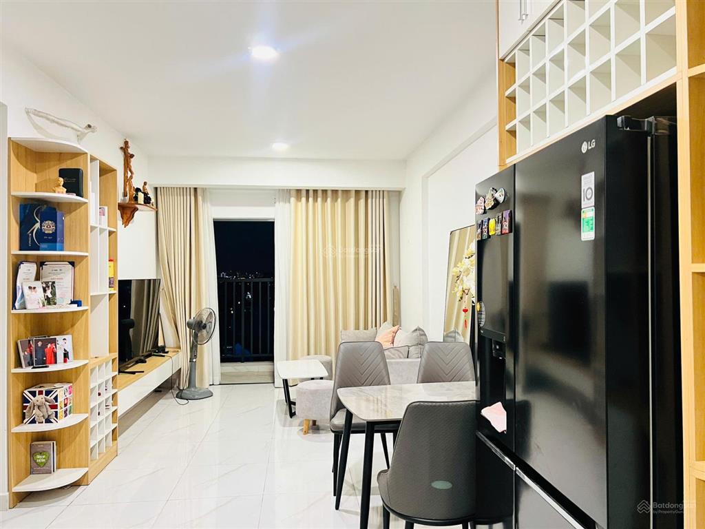 Bán nhanh căn góc 3pn + 2wc sổ hồng lovera vista view pháo hoa tặng nội thất giá 3,9 tỷ