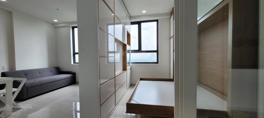 Bán căn saigon intela ngay đh kinh tế, văn hiến 50m2 (2pn, 2wc) giá 1,85 tỷ