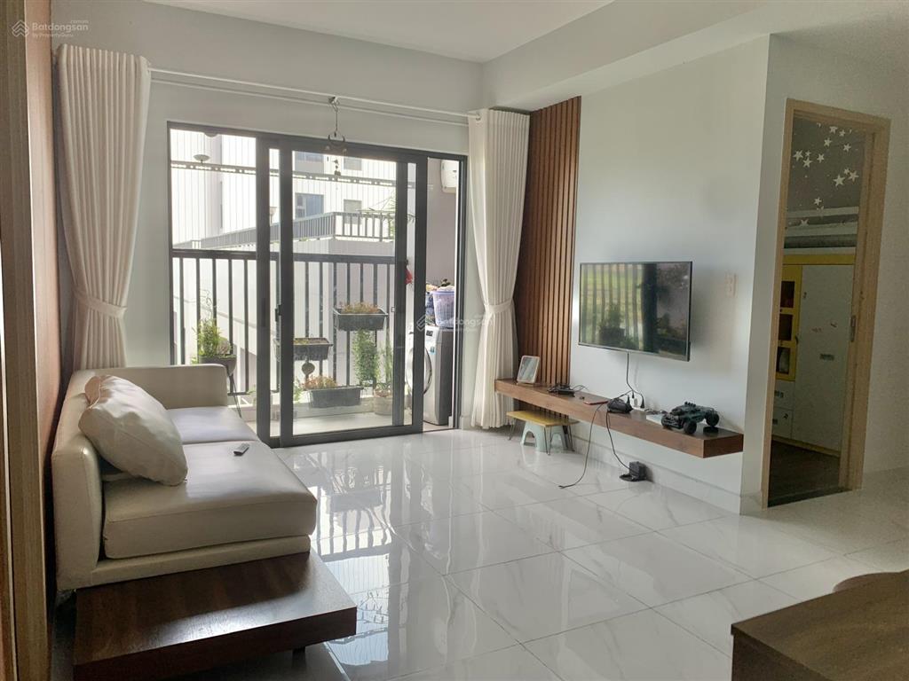 Bán căn hộ sổ hồng sẵn lovera vista 65m22pn,2wc ban công đb view hồ bơi thoáng mát giá 3,2 tỷ
