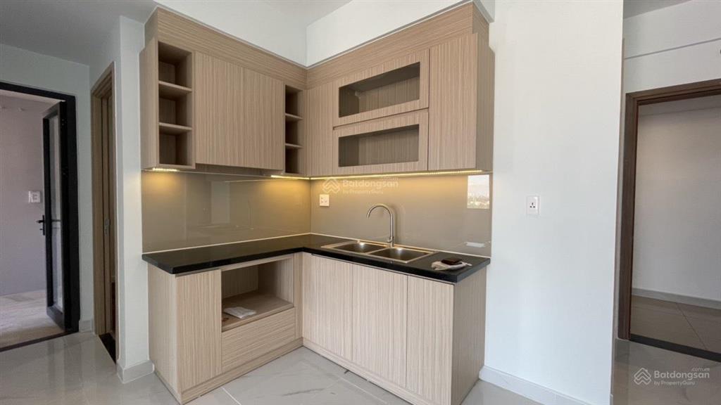 Bán căn 65m22pn+2wc lovera vista khang điền, sổ hồng sẵn tầng sân vườn view nắng sáng giá 3,2 tỷ