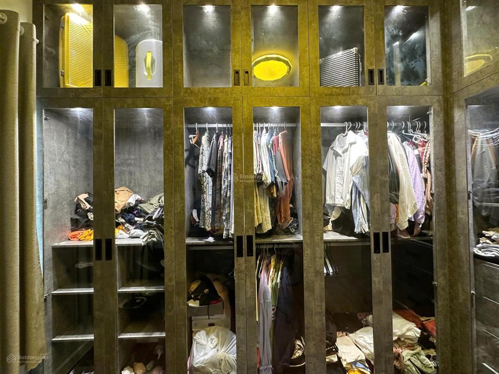 Bán nhanh căn góc 83m2 lovera vista khang điền 3pn + 2wc  view đẹp, tặng full nội thất giá 3,75 tỷ