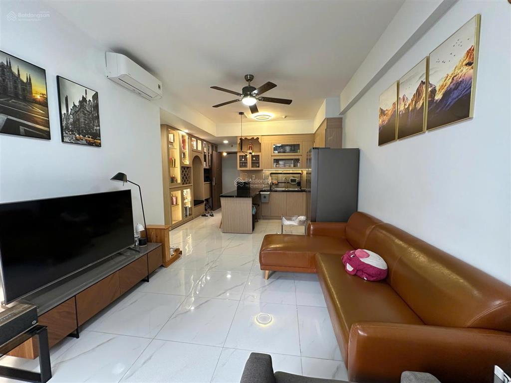 Bán nhanh căn góc 83m2 lovera vista khang điền 3pn + 2wc  view đẹp, tặng full nội thất giá 3,75 tỷ