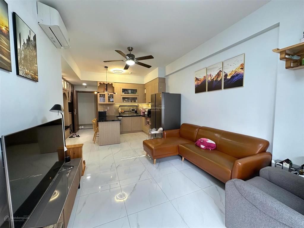 Bán nhanh căn góc 83m2 lovera vista khang điền 3pn + 2wc  view đẹp, tặng full nội thất giá 3,75 tỷ