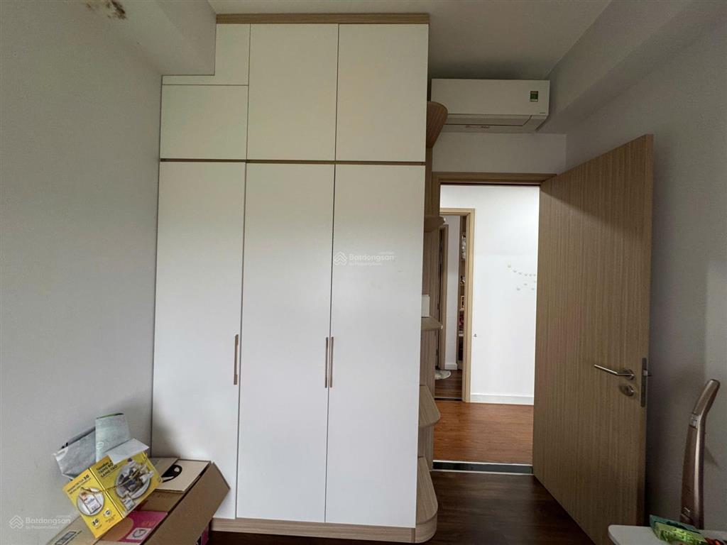 Bán căn góc 3pn lovera vista 82,8m2 (3pn + 2wc) view đn thoáng mát, tặng full nội thất giá 3,75 tỷ