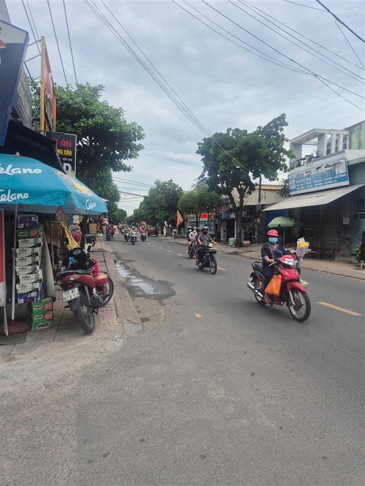 Bán nhà 1t/4 lầu 6.2x26m mặt tiền kinh doanh đường dương đình hội ngay cổng khang điền