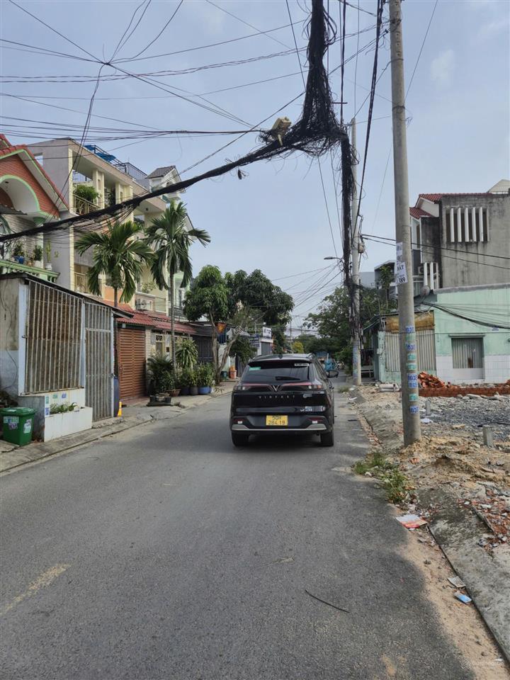 Bán đất 5x26m xây được 1t/5 lầu hẻm xe hơi thông đường số 2 tăng nhơn phú b quận 9