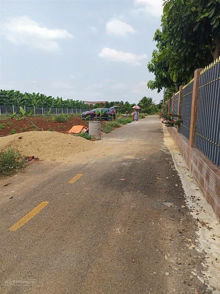 Bán đất 1 sẹc đường cây gáo, 690 triệu / lô. dt 100m2, trảng bom, đồng nai, giá tốt