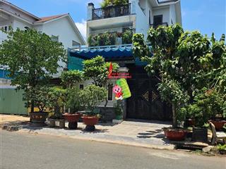 Bán nhà biệt thự cực đẹp 3 tầng kdc khang điền đường dương đình hội, phường phước long b