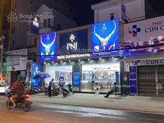 Bán nhà mt nguyễn văn tăng, ngang 9m*27m=240m2, hđ thuê 40tr/tháng, giá 22.5 tỷ tl