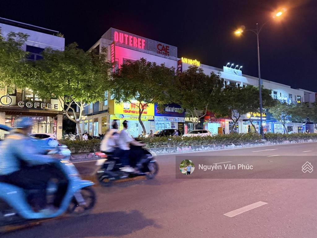 Siêu phẩm! mt lê văn việt 10m*16m=160m2 thổ cư vuông vức. ctxd 1 hầm 4 tầng. giá bán 27.5 tỷ tl