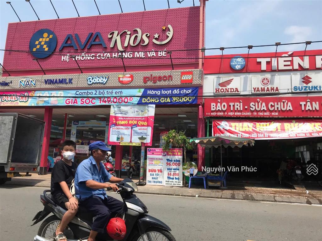 Bán gấp mt hiệp bình, thủ đức. dt 10m*33m=330m2, hđ thuê 65tr/th. giá bán 39 tỷ tl