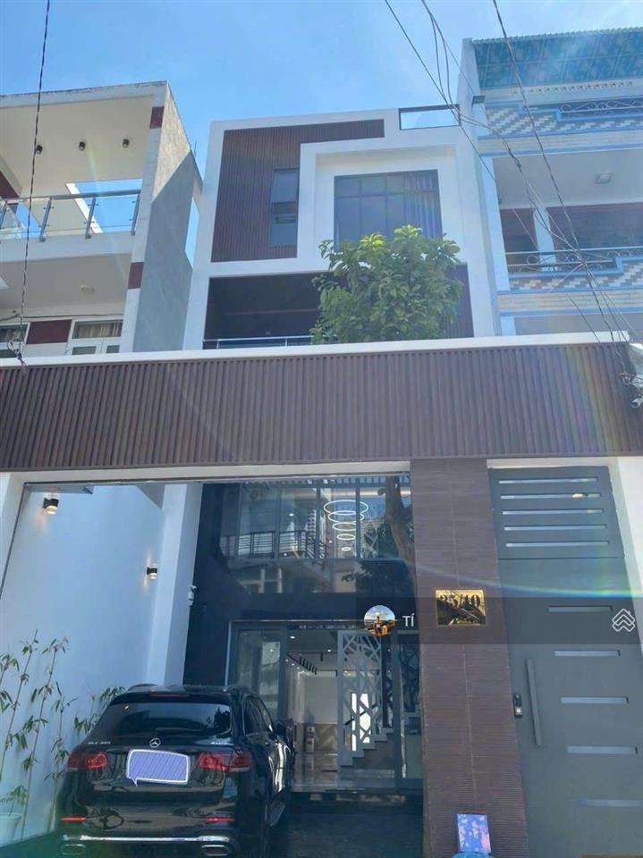 Nhà gần tô ký 6x26 trệt lửng 2l nhà mới đường 6m thông ngay đh giao thông sát cầu vượt quang trung