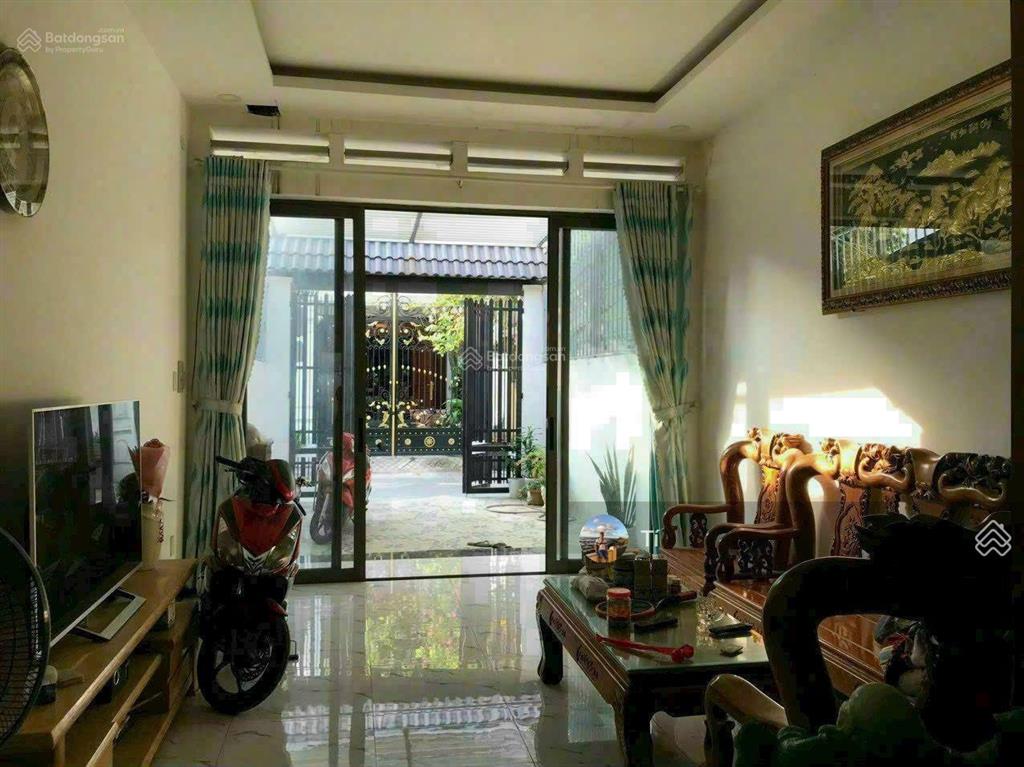 Nhà hxh nguyễn văn quá dt 5x18,5m, trệt lửng 2 lầu nhà mới cụt yên tĩnh an ninh gần giáo xứ chợ cầu