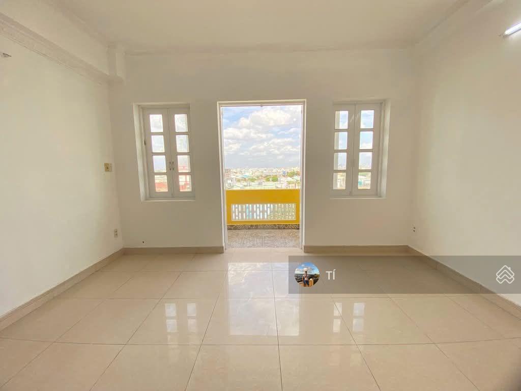 Mt nguyễn văn quá thu nhập 40tr/tháng dt 4,83x29m, trệt 4 lầu 20 phòng chdv giá 18.8 tỷ