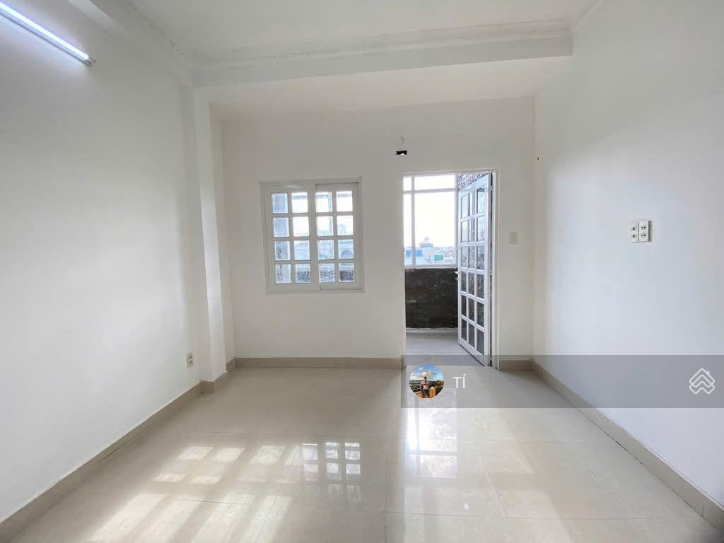 Mt nguyễn văn quá thu nhập 40tr/tháng dt 4,83x29m, trệt 4 lầu 20 phòng chdv giá 18.8 tỷ