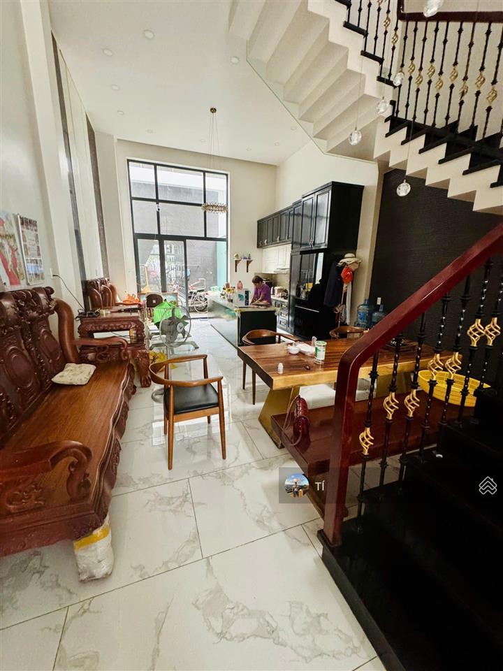 Bán nhà 5x20m, kdc an sương q12 trệt 3 lầu nội thất cao cấp giá 13.5 tỷ sổ riêng