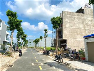 Săn deal cuối năm lô 88m2 chỉ 4,250tỷ tốt nhất trường lưu xây ở ngay/kinh doanh đón sóng vđ3