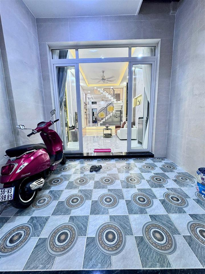 Nhà mới tân bình 4m x 18m 3 lầugần nhà ga t3 tân sơn nhất