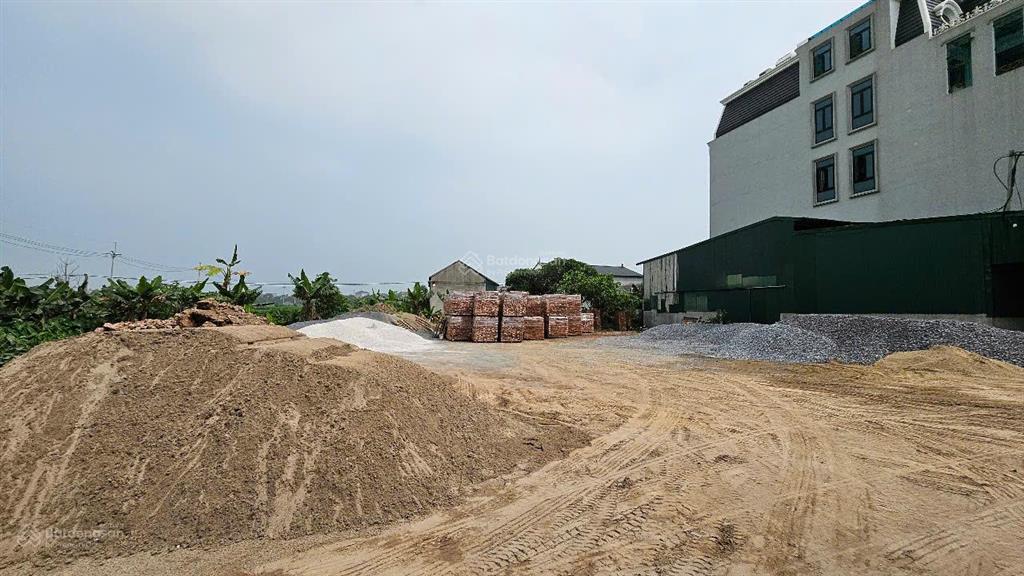 Chính chủ bán lô đất thôn cựu  xã chuyên mỹ  hà nội  cách trung tâm hà nội hơn 30km
