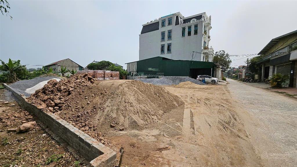 Chính chủ bán lô đất thôn cựu  xã chuyên mỹ  hà nội  cách trung tâm hà nội hơn 30km