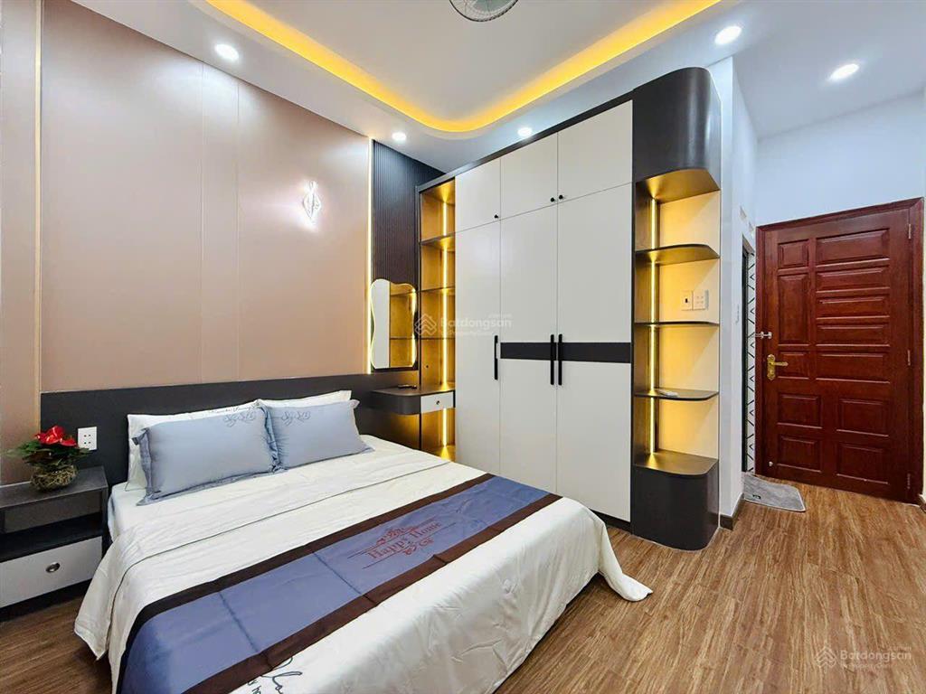 Bán nhà đẹp khu vực tân bình  gò vấp  nhà góc 2 mặt tiền  hẻm xe tải