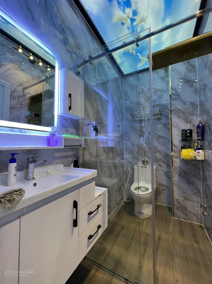 Bán gấp nhà diện tích khủng giá rẻ gần trường chinh và trần thái tông, 7x16m, đúc 3 tấm giá 7,99 tỷ