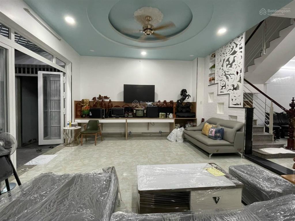 Bán gấp nhà diện tích khủng giá rẻ gần trường chinh và trần thái tông, 7x16m, đúc 3 tấm giá 7,99 tỷ