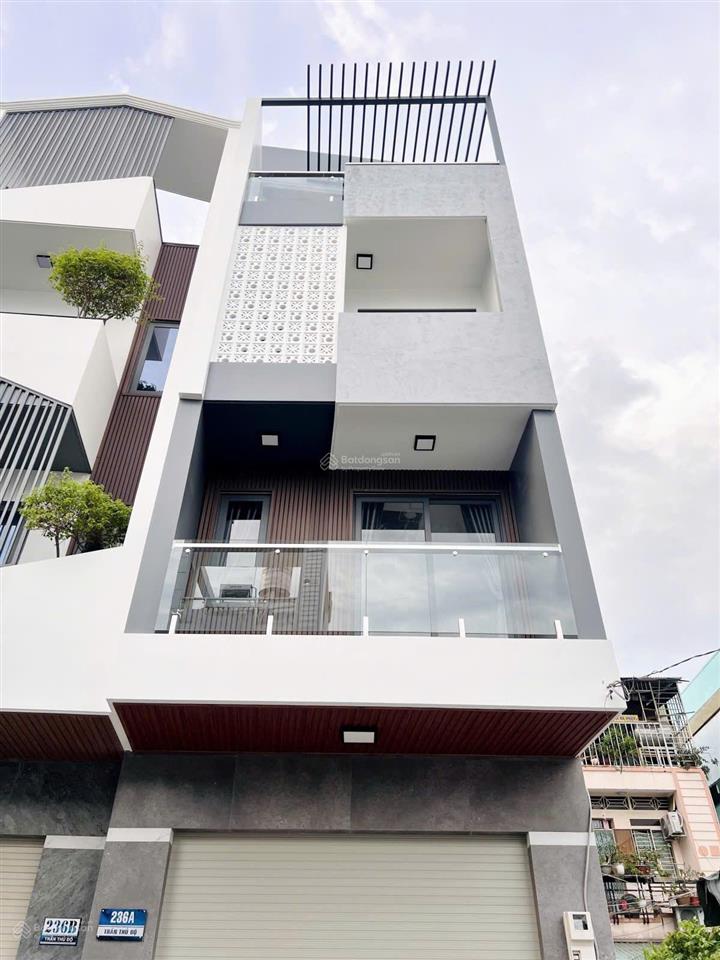 Bán nhà mới xây 2 lầu 1 sân thượng mặt tiền trần thủ độ, p. phú thạnh, q. tân phú giá 8.9 tỷ