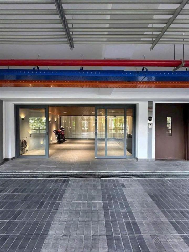 Bán căn skylinkedvilla 218m2 3pn+1 (gara oto trong nhà) giá 14ty3 (giá102%) diamond alnata celadon