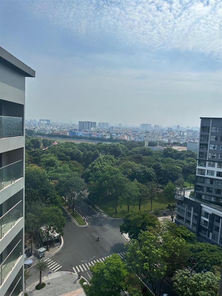 Bán nhanh căn góc the glen 3 mặt tiền giá bán 36 tỷ 3 kí hợp đồng trực tiếp cđt trả chậm 3 năm
