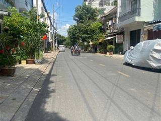 Bán nhà góc 2 mặt tiền lê niệm 6x15m nhà 1 lầu giá 10.8 tỷ đường 12m  lyn group