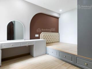 Bán ch oriental plaza 685 âu cơ, 89m2, 2pn, 2wc, ntcc tân phú, ngân hàng hỗ trợ vay 80%, 4.4 tỷ.