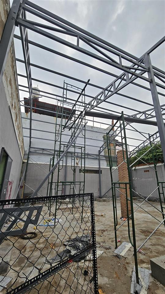 Cho thuê nhà nguyên căn (12m x 31m), mặt tiền đường đỗ văn dậy, hóc môn vị trí kinh doanh tốt