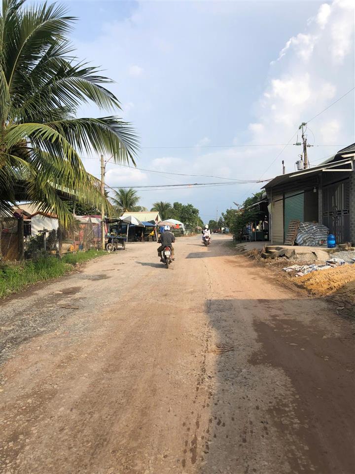 Bán nhà mặt tiền đường bàu trai, 6x41m, nhà cấp 4 nát, giá 4 tỷ