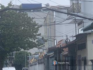Bán nhà dt 10 x 20m cấp 4. hẻm 6m lê trọng tấn