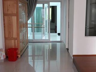 Bán nhà ngang 5m x 15m x 3 lầu sân thượng. nhà gần đại học công thương.