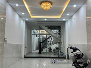 Bán nhà 100m2 x 2 tầng 3pn đường 14m thông gần đại học công thương.
