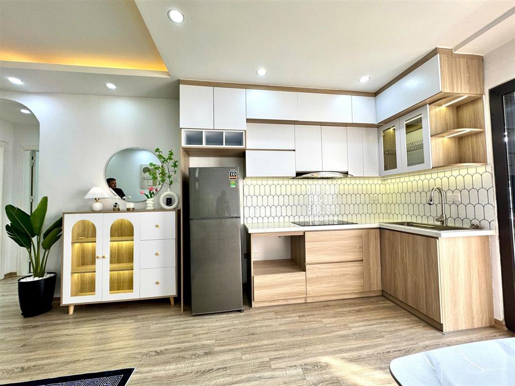 Cần bán căn hộ chưng cư bán đảo linh đàm view hồ 3 ngủ rẻ đẹp.