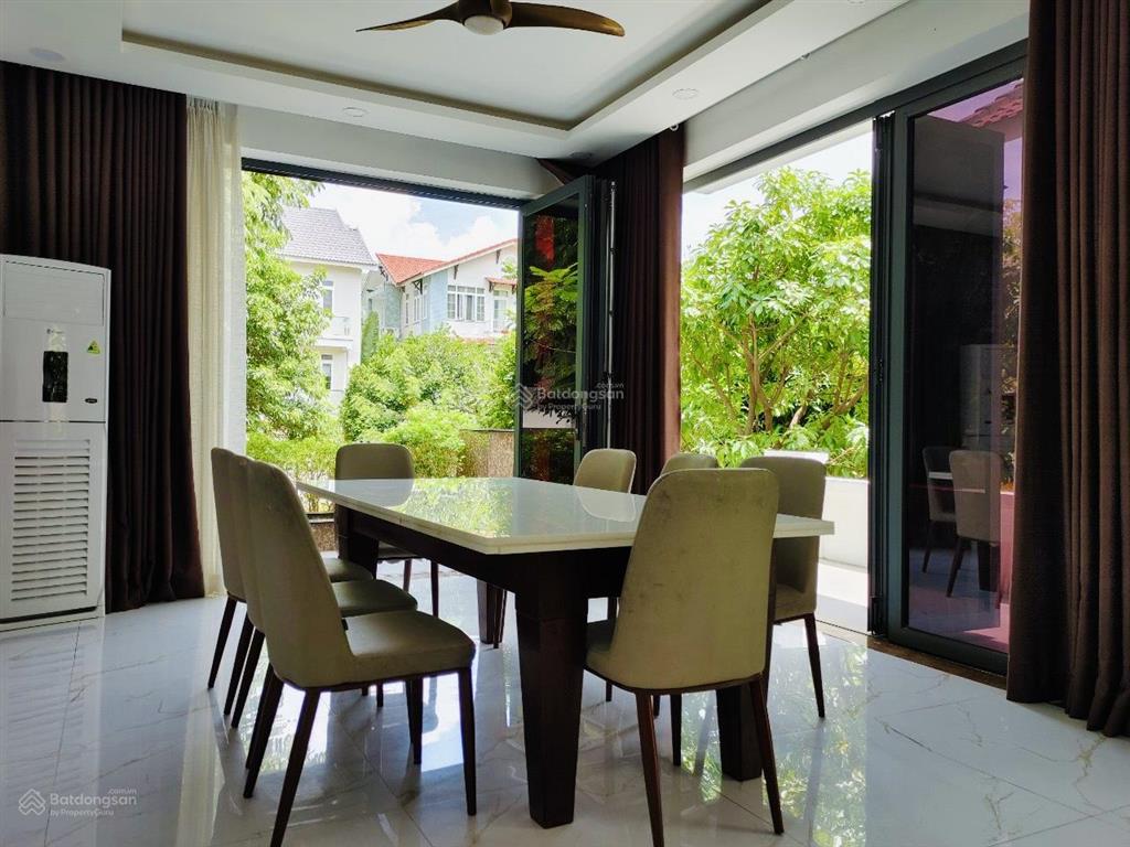 Bán biệt thự an viên, nha trang. 180m2, 4 tầng 6 ngủ, có phòng karaoke, giá 22,5 tỷ (có tl)