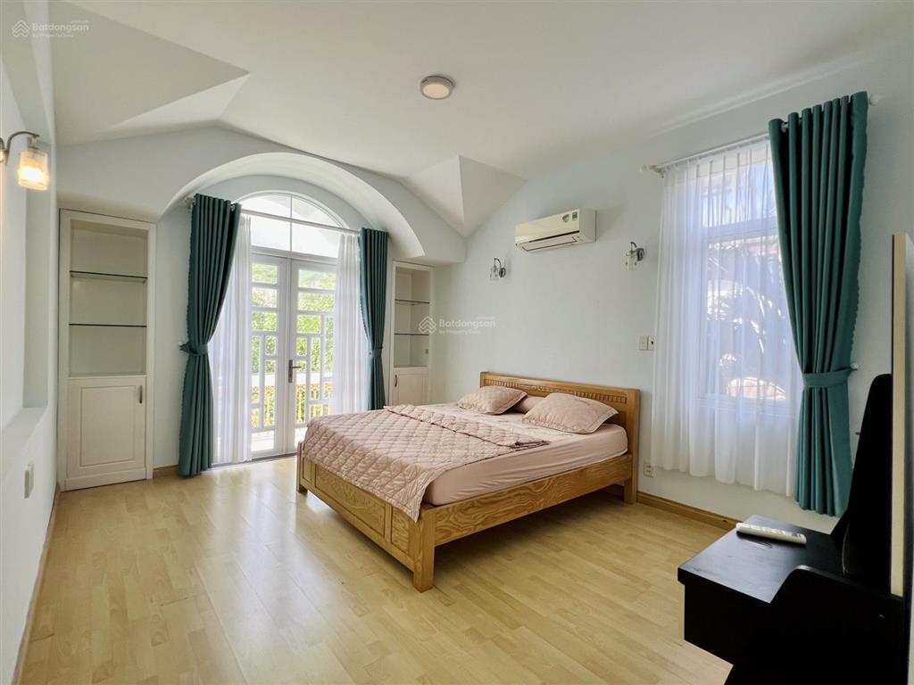 Bán biệt thự khu 1, an viên nha trang. 180m2, 3 tầng, 4 ngủ, giá 25 tỷ thương lượng
