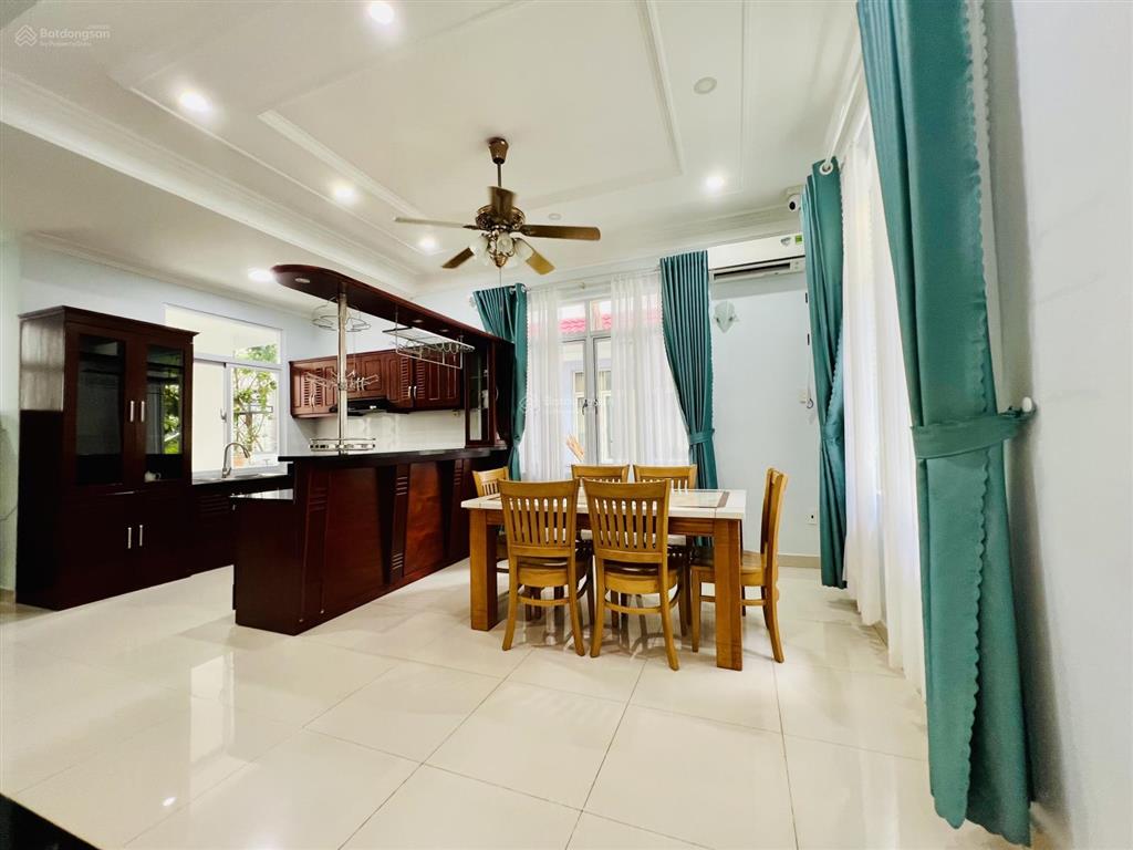 Bán biệt thự khu 1, an viên nha trang. 180m2, 3 tầng, 4 ngủ, giá 25 tỷ thương lượng