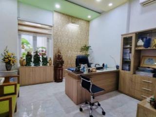 Bán biệt thự khu 1, an viên nha trang. 180m2, 3 tầng, 3pn, 2p làm việc, 1p đọc sách, giá 25 tỷ.