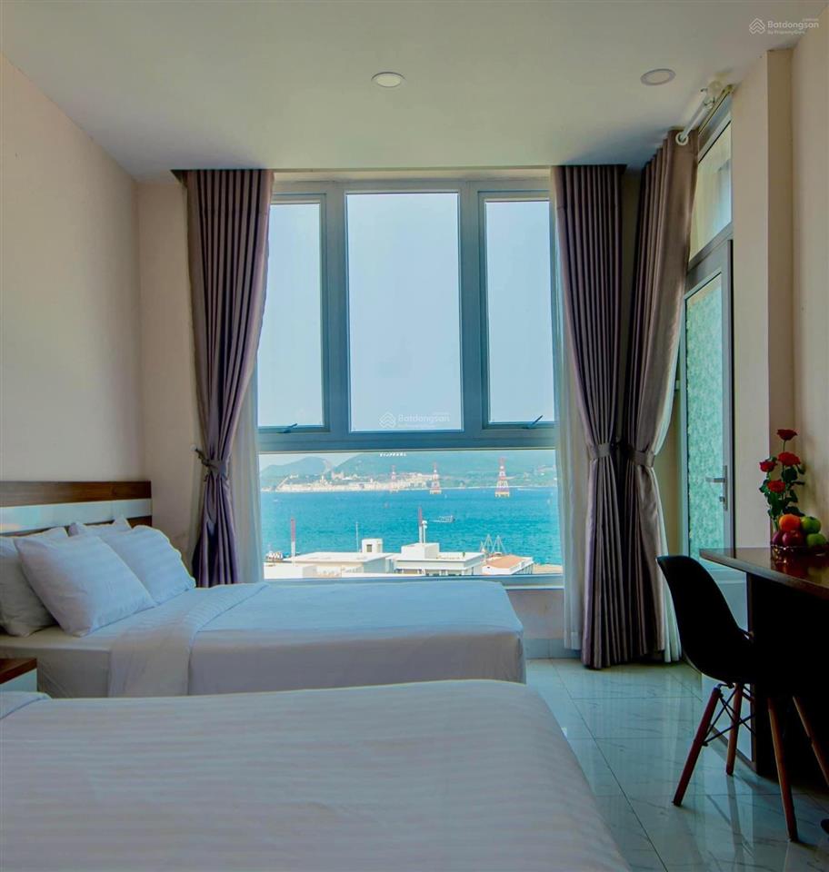 Bán khách sạn mặt tiền đường trần phú, nha trang. 290,6m2, 7 tầng 27 phòng, giá 38 tỷ. 0868 674 ***