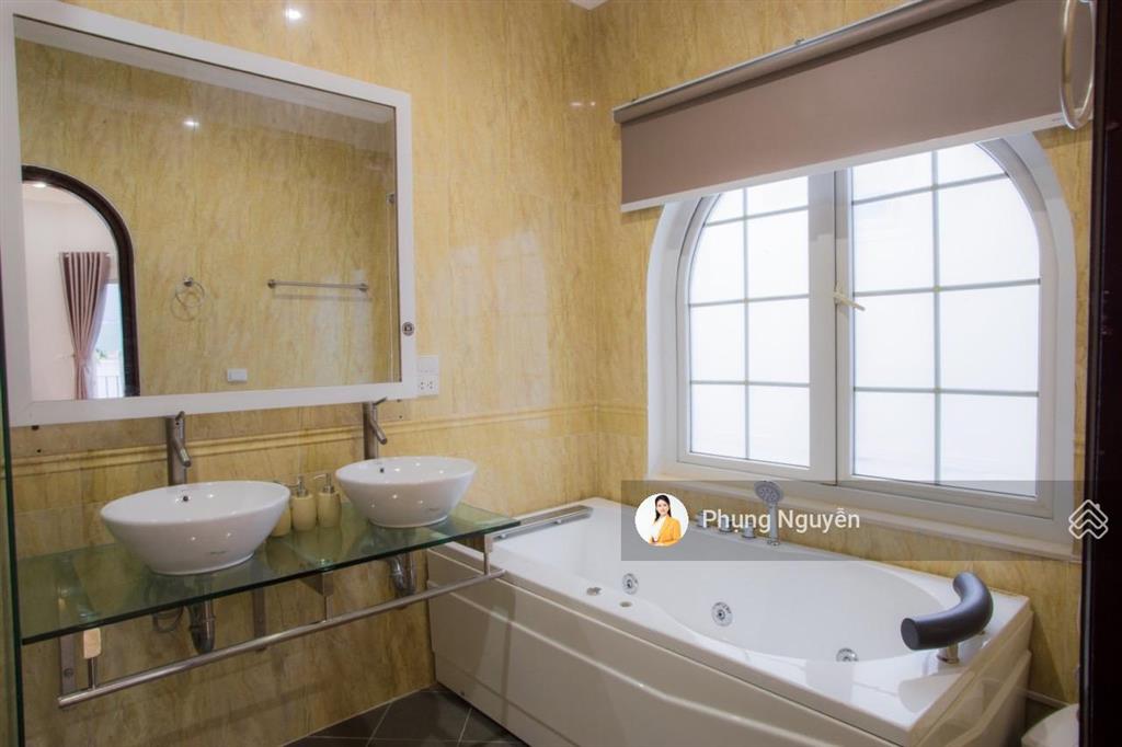 Bán biệt thự an viên nha trang, 264m2, 3 tầng 4 ngủ, phong cách châu âu, giá 27,5 tỷ