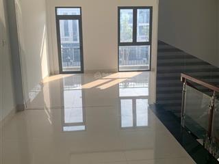 Chủ gửi bán căn nhà phố mặt tiền trục chính trần anh riverside 70m2 shr đang cho thuê 7tr/tháng