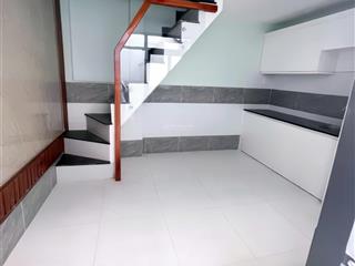 Bán nhà đường dương thị mười (dt 4,5mx4,5m) đối diện bệnh viện quận 12. giá 598tr còn thương lượng